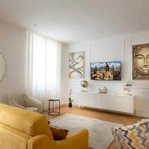 https://palace-ducrot.palermohotels.org